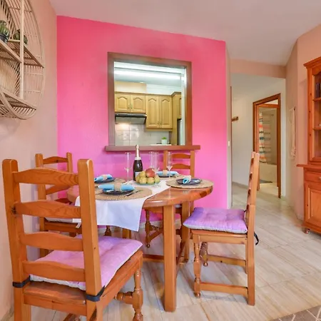 Apartamento Perlamar Апартаменты *